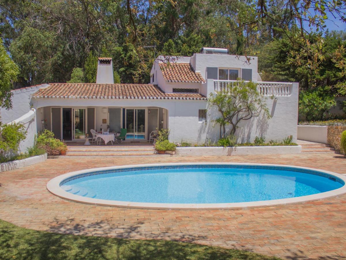 Roofed Villa In Albufeira With Private Swimming Pool Оллюш-де-Аґуа Екстер'єр фото