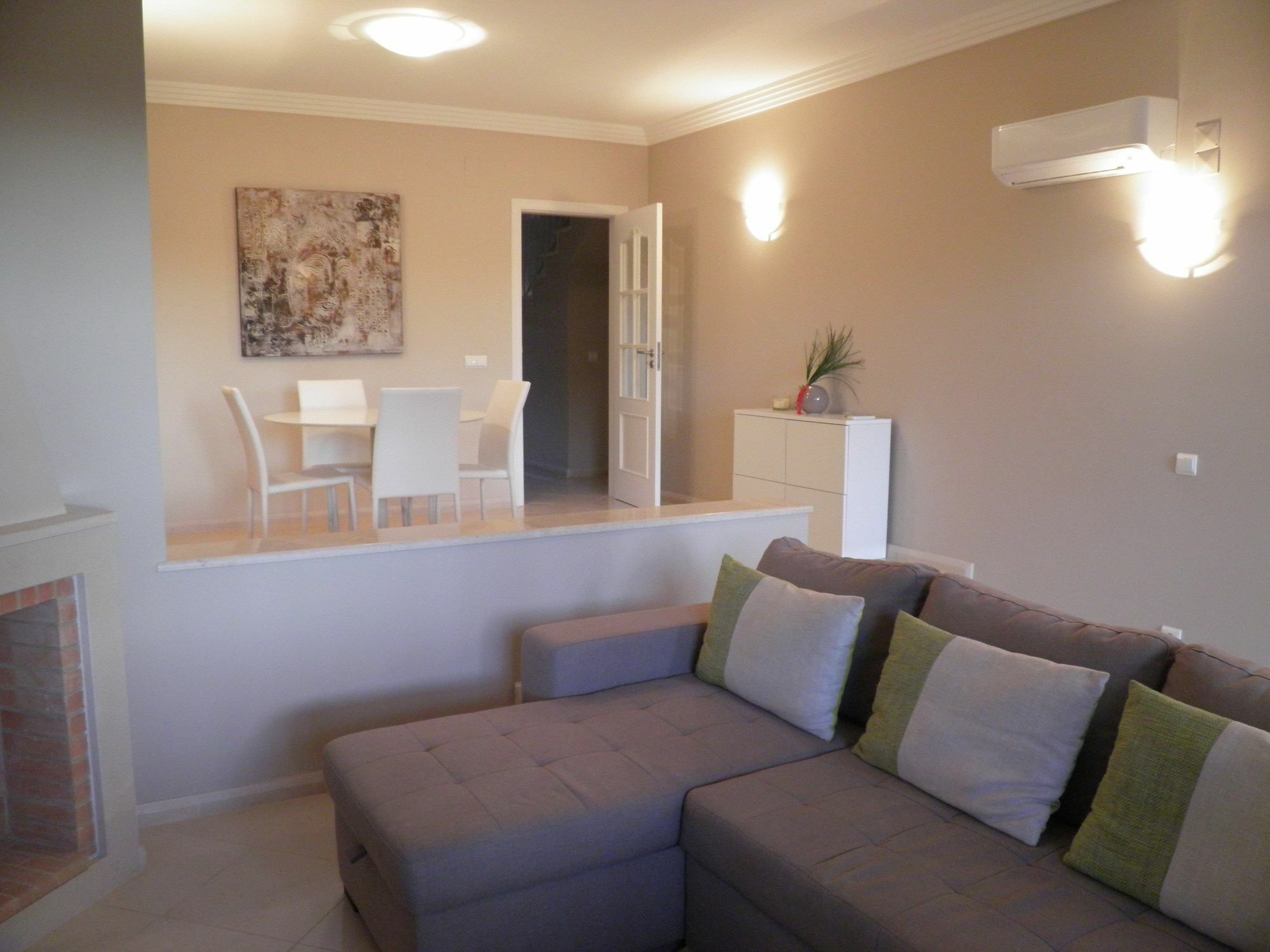 Roofed Villa In Albufeira With Private Swimming Pool Оллюш-де-Аґуа Екстер'єр фото